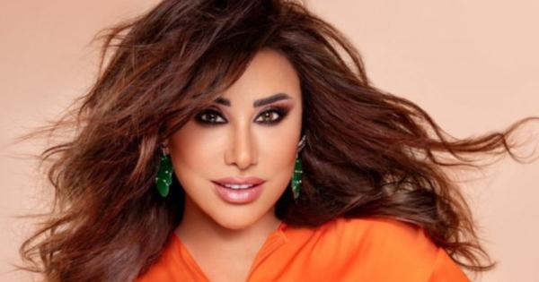 غنت للإمارات ولبنان.. نجوى كرم تبهر جمهور 'ليلة حلم' في أوبرا دبي