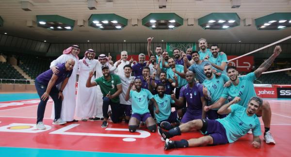 الهلال يفكك 