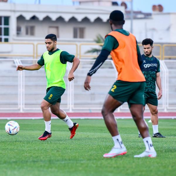 بيدرو يصلح هجوم الخليج قبل الطائي 