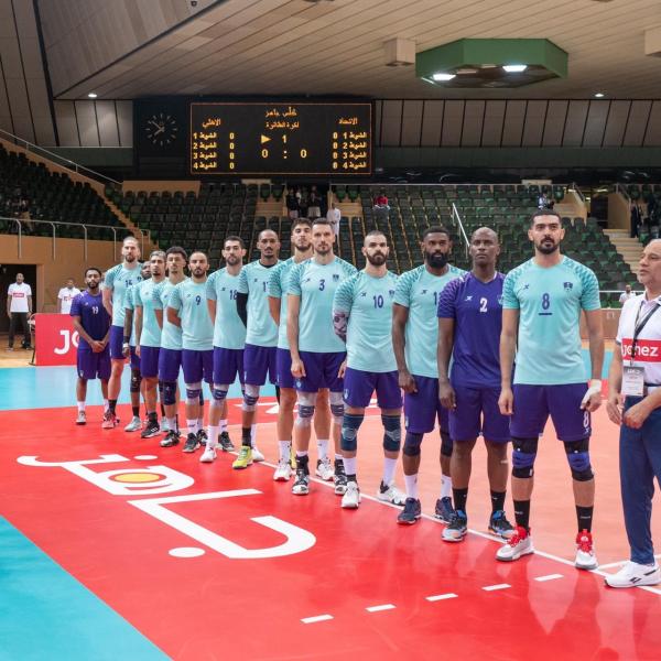 الأهلي والهلال يبحثان عن 