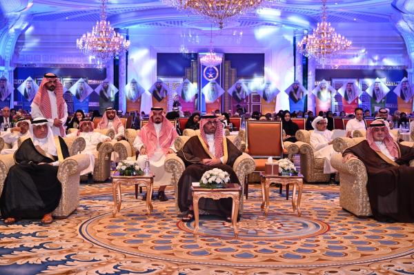 محافظ جدة يفتتح 'لقاء المسؤولية الاجتماعية واليوم العالمي للهندسة'