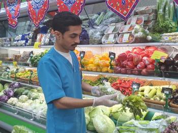 تستمر الجولات الرقابية على الأسواق مع اقتراب شهر رمضان - أرشيفية اليوم