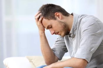 يؤدي نقص الكافيين إلى نقص التركيز وانخفاض الطاقة في نهار رمضان- مشاع إبداعي