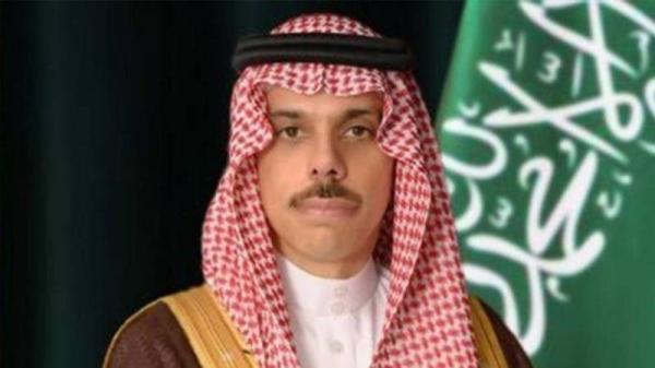 وزير الخارجية يجري اتصالاً هاتفياً بوزير الخارجية الإيراني