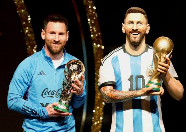 وضع تمثال ميسي في متحف الكونميبول إلى جوار مارادونا وبيليه