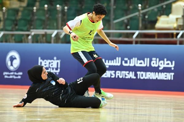 المتحد والشعلة يبحثن عن طريق العودة في بطولة الصالات للسيدات
