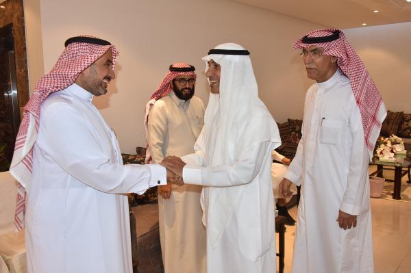 رجل الأعمال عبد اللطيف الحارثي: ثقافة المجالس تؤصل روح المحبة بين الأصدقاء والجيران