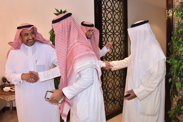 رجل الأعمال عبد اللطيف الحارثي: ثقافة المجالس تؤصل روح المحبة بين الأصدقاء والجيران