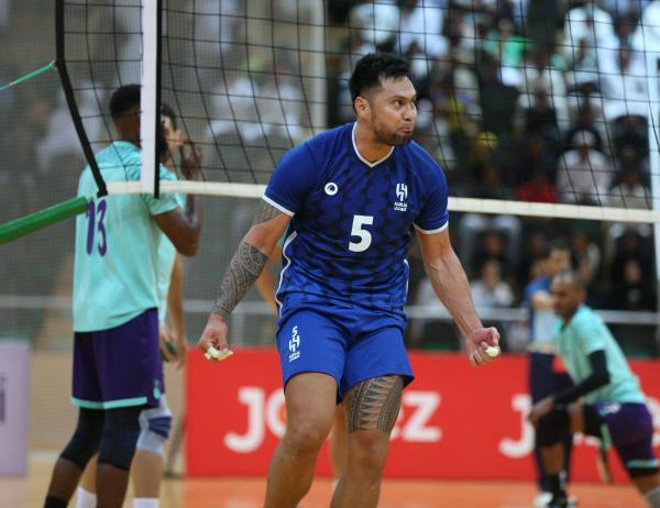 الهلال يظهر في جدة ويؤجل الحسم