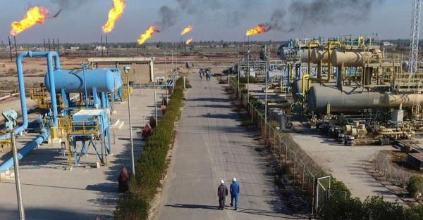 العراق يخفض إنتاجه النفطي طوعيا بمعدل 211 ألف برميل يوميا