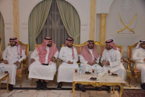 مجلس أبوعدله.. نقل الخبرات والتجارب في كافة المجالات
