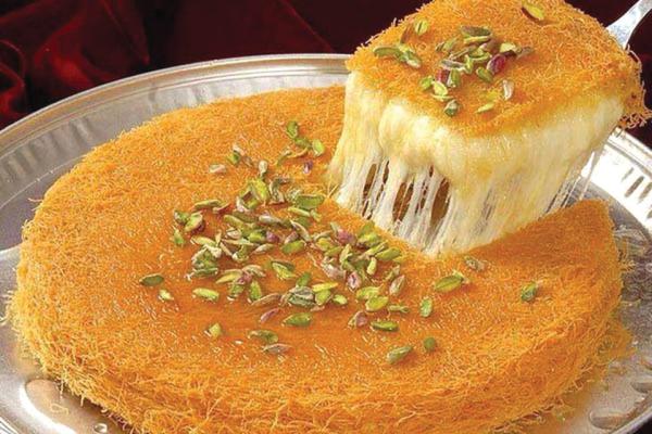 الكنافة والحلويات تساعد على زيادة الوزن في رمضان - اليوم