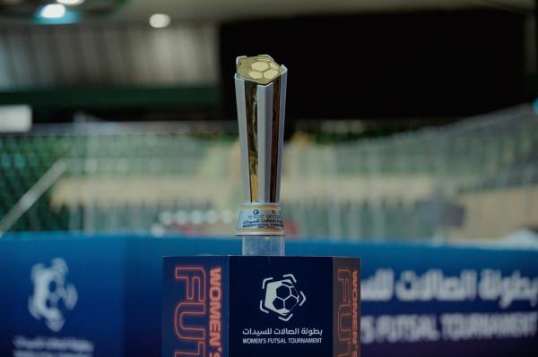 النصر أم اليمامة.. من الأقرب لذهب الصالات للسيدات؟