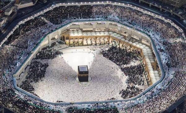 صور جوية للأجواء الإيمانية والروحانية بالمسجد الحرام 