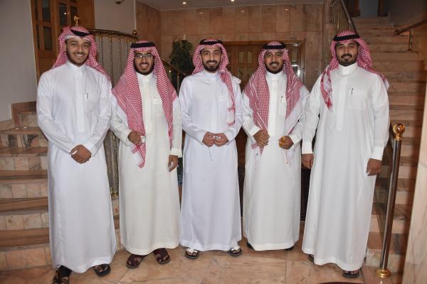 مجلس يوسف العثمان.. صلة وتراحم في الشهر الكريم