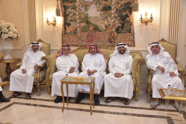 مجلس الدكتور أحمد العلي يستقبل زواره من الأعيان والأهل والجيران - اليوم