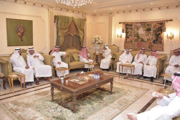 مجلس الدكتور أحمد العلي يستقبل زواره من الأعيان والأهل والجيران - اليوم