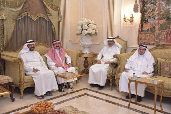 مجلس الدكتور أحمد العلي يستقبل زواره من الأعيان والأهل والجيران - اليوم