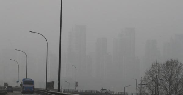 العاصفة ستؤثر على كوريا الجنوبية بأكملها حتى يوم غد الخميس - موقع South Korea herald