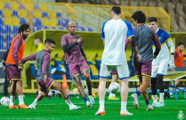 النصر يستعد لمواجهة الهلال بالتكتيك واللياقة ومناورة