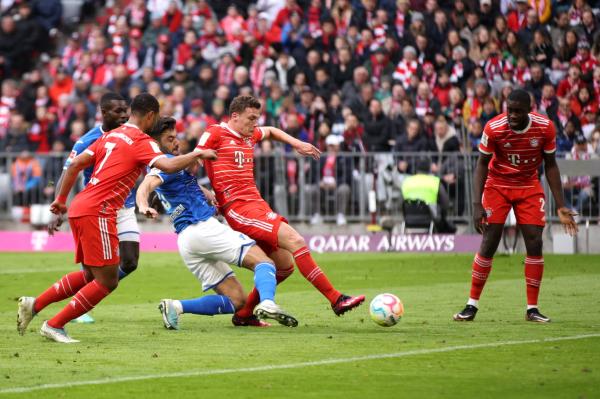 تعثر بايرن ودورتموند في صراعهما على لقب البوندسليجا