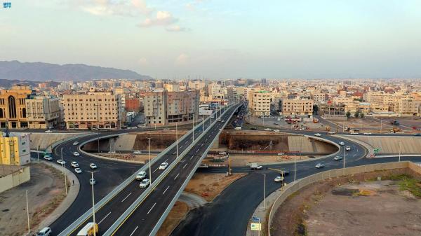 مشروع الجسر يهدف إلى رفع كفاءة شبكة الطرق والتقاطعات بالمدينة المنورة - واس