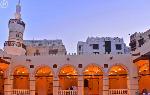 تهيئة 785 جامعا ومصلى لعيد الفطر بجدة