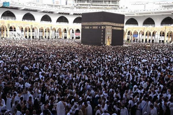 المسجد النبوي يستعد لليلة ختم القرآن الكريم