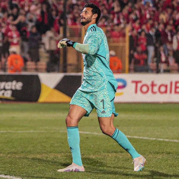 قائد الأهلي المصري: نحترم الرجاء المغربي وهدفنا الفوز