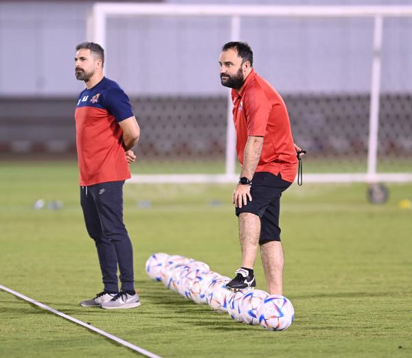 كأس الملك.. مدرب الوحدة يهدد النصر