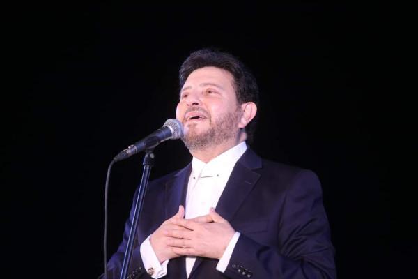 الفنان هاني شاكر لـ'اليوم': أتمنى تقديم حفل في الدمام قريبًا