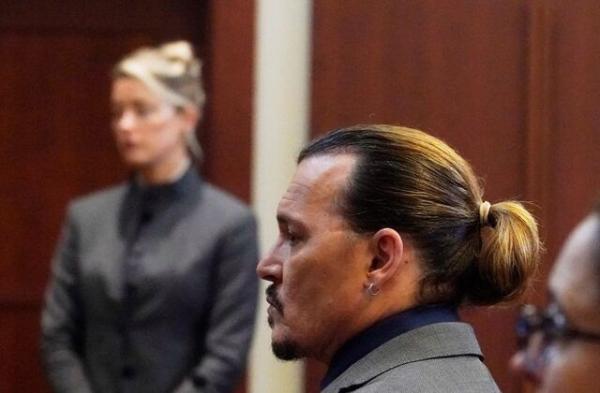 جوني ديب وآمبر هيرد في أثناء المحاكمة - رويترز