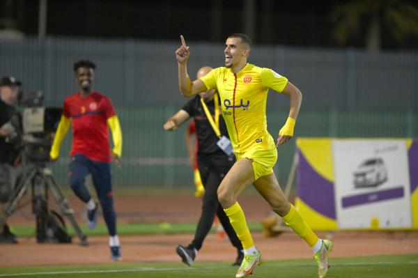 دوري يلو .. القادسية يتخطى الخلود ..والساحل يعرقل الرياض