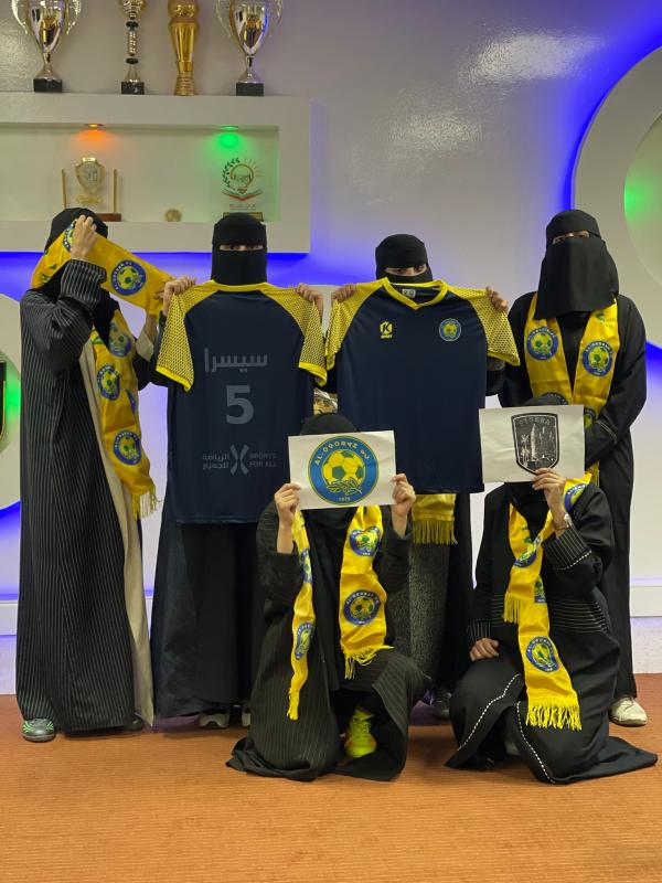 نادي العروبة يضم فريق سيسرا النسائي