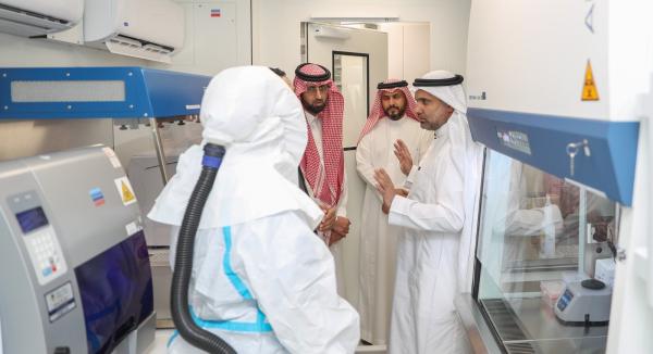 وزير الصحة يطلق وحدة الأمراض المعدية المتنقلة