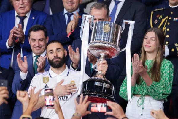 بنزيما يعادل إنجاز مارسيلو ويكتب اسمه في تاريخ النادي الملكي