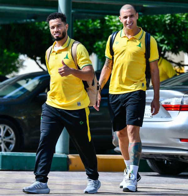 الثلاثي الاجنبي حل الدانة امام النصر