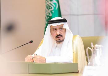 الأمير فيصل بن بندر بن عبد العزيز أمير منطقة الرياض - حساب إمارة الرياض بتويتر