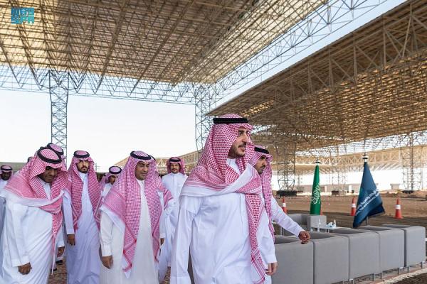 أمير الجوف يتابع تنفيذ مشروع جمرك الحديثة الجديد - واس