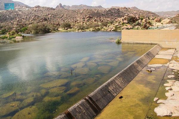 سدود ميسان.. لوحات معمارية في قلب الطبيعة