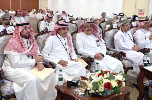 استمرار فعاليات الملتقى الإقليمي الأول لمدن التعلم بينبع الصناعية