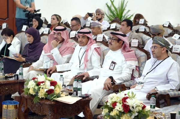 بعض حضور الملتقى الإقليمي الأول لمدن التعلم بمدينة ينبع الصناعية، الذي ينظّمه مكتب التربية العربي لدول الخليج - اليوم