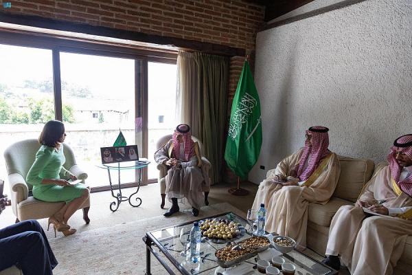 الأمير فيصل بن فرحان خلال مباحثاته مع وزيرة خارجية بنما - واس