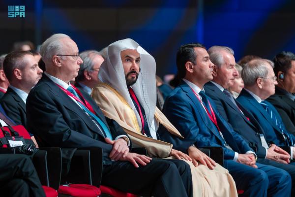 وزير العدل يشارك بالمنتدى القانوني في روسيا
