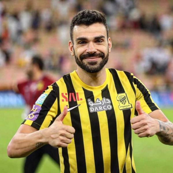 تقارير: نادٍ برازيلي ينصب شباكه حول هنريكي للرحيل عن الاتحاد 