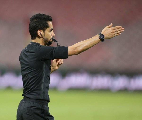 حكم مباراة الاتفاق والشباب في دوري روشن