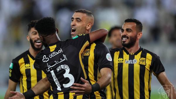 التتويج بلقب روشن ثمنه 69 نقطة ؟!