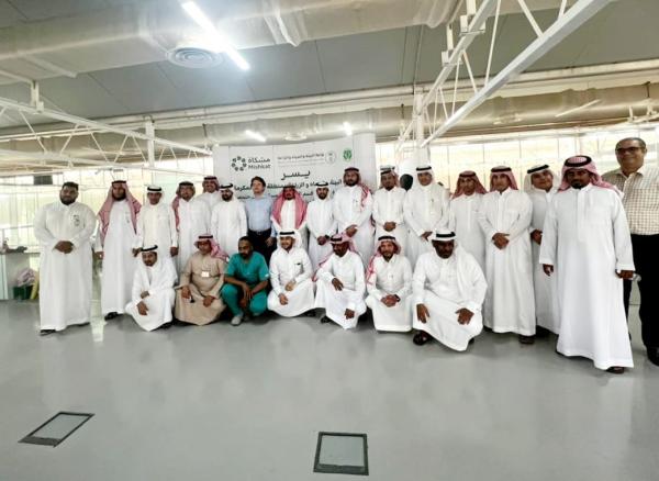المشاركون بورشة