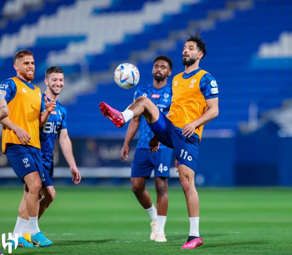 الهلال يستعد لمواجهة الاتحاد بمناورة فنية وتكتيك متنوع