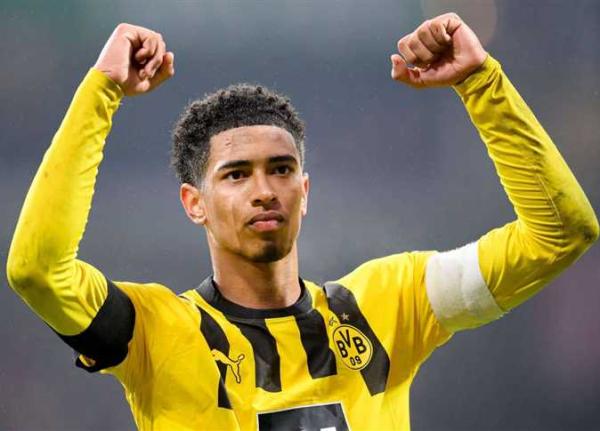 دورتموند يفقد جهود بيلينجهام أمام أوجسبورج